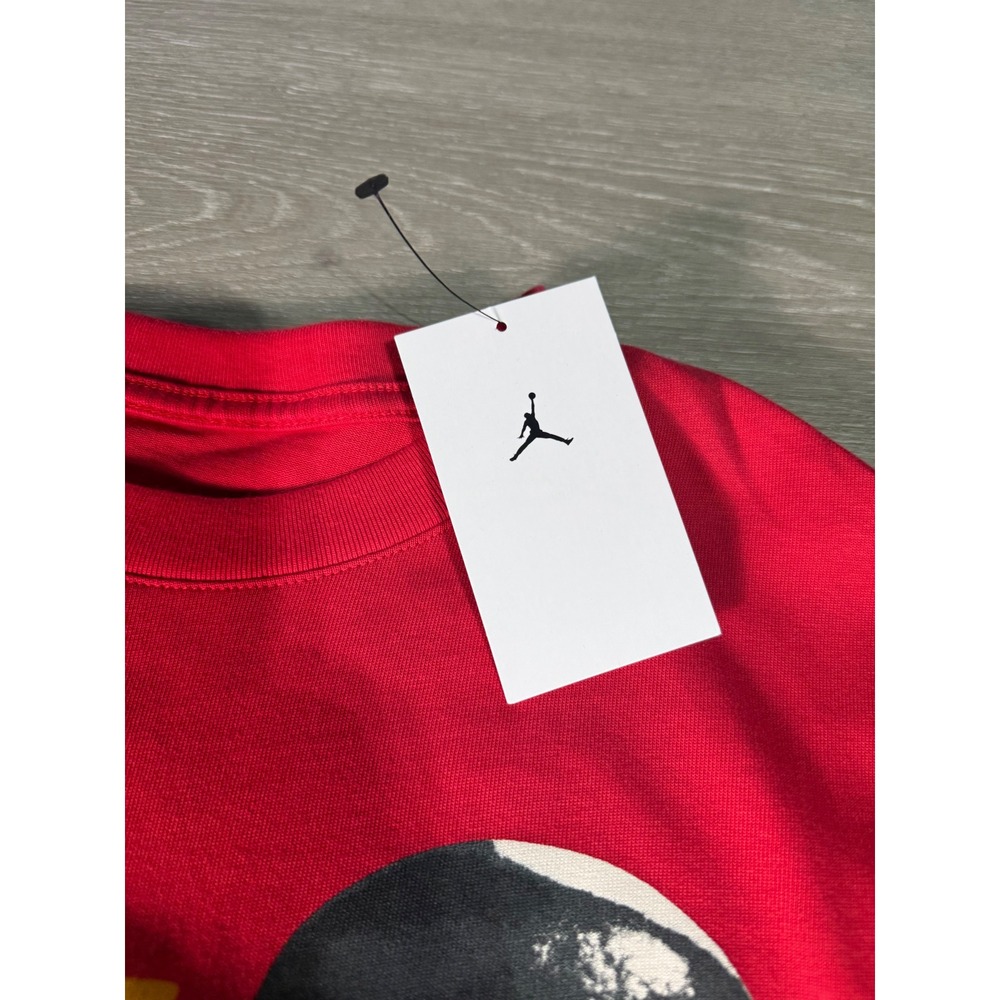 Jordan Mens TShirt Red Michael Jordan Graphic Print Air Jordan BRAND NEW Size M - Picture 7 of 11